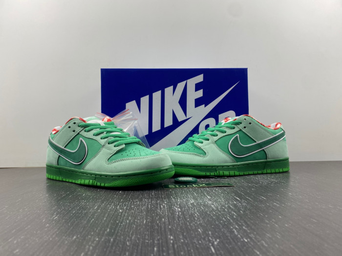 concepts x T*f*ny co. x nike sb dunk low  bv1310-303
