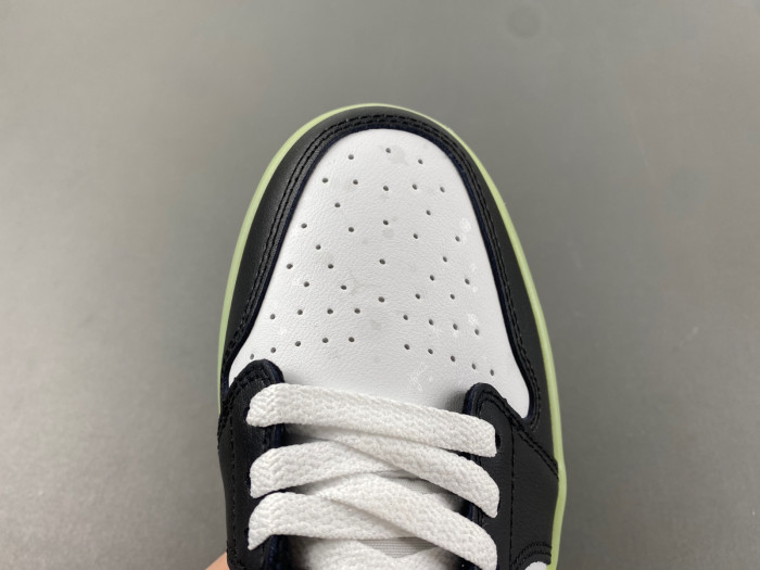 Air Jordan 1 Retro Low HF0410-001