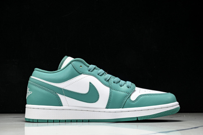 Air Jordan 1 Low  DC0774-132
