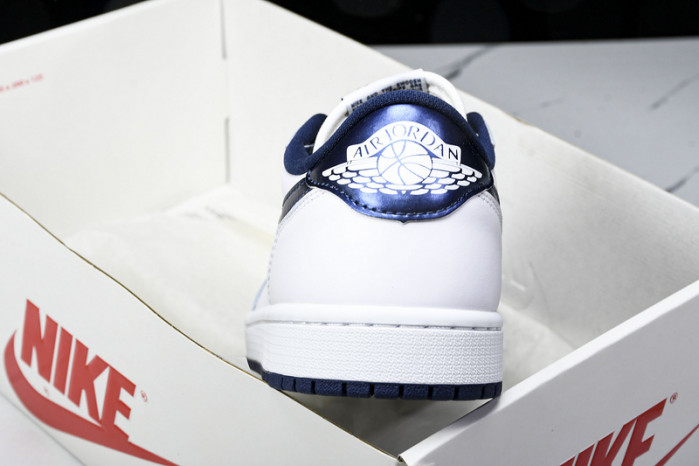 Air Jordan 1 Retro  Low 