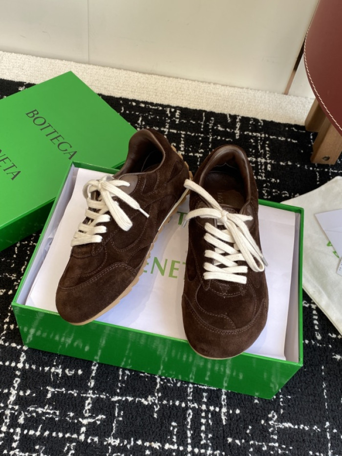 b0tt*ga Ven*ta  sneaker