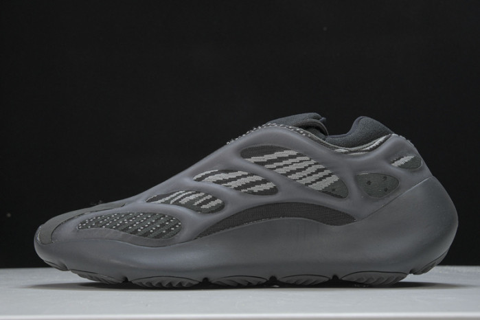 ad1d*s Y**zy 700 v3 “alvah”h67799