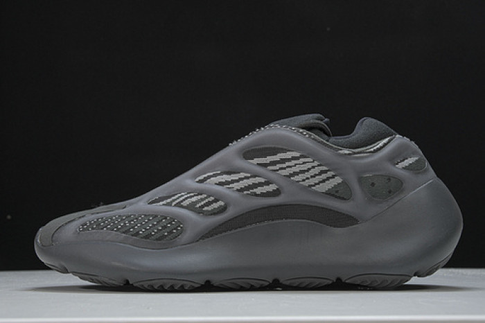 ad1d*s Y**zy 700 v3 “alvah”h67799