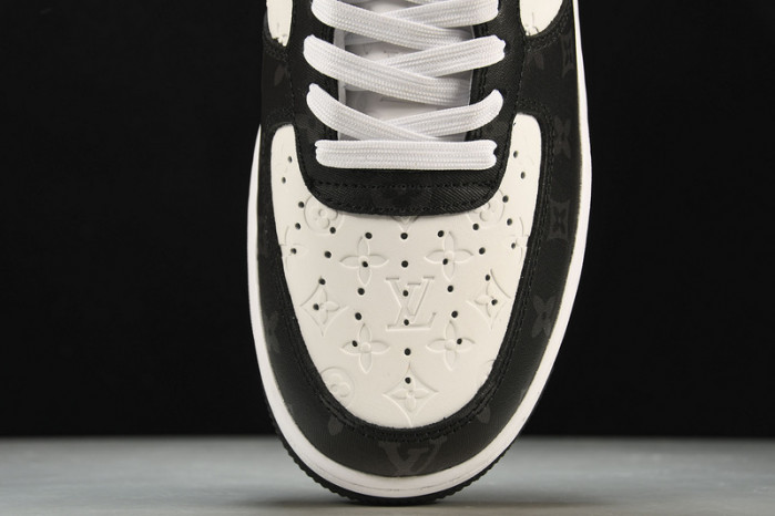 Nike Air Force 1 LV  3308-9