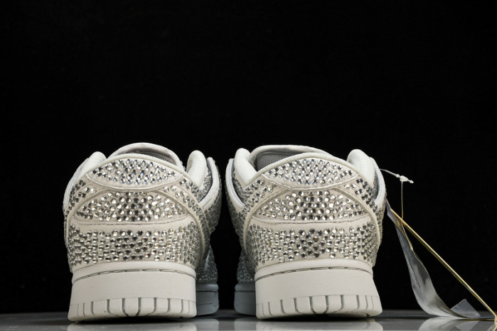 Nike Dunk Low Cactus Plant Flea Market Pure Platinum CZ2670-001