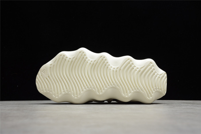 ad1d*s Y**zy 450 “cloud black”