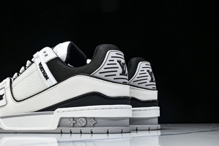 LV SNEAKER TRAINER FOR-LV419