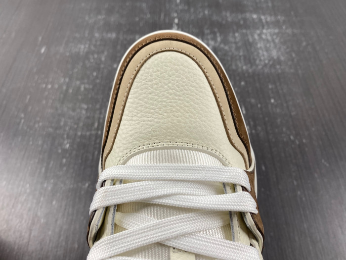 LV SNEAKER LOW 121801