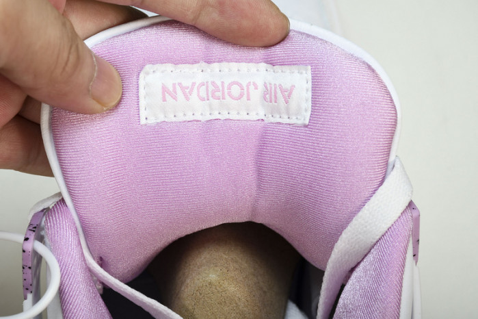 Air Jordan 4 Retro  White Pink CT8527-116