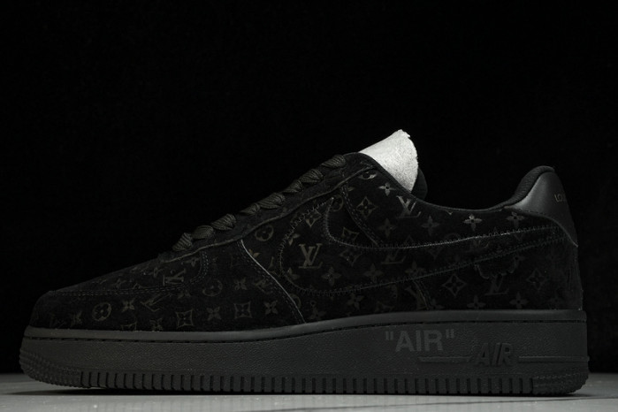 Nike Air Force 1 LV 022604