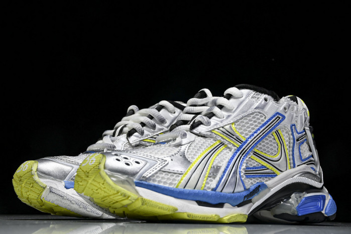 BLCG RUNNER  W3RMU9074