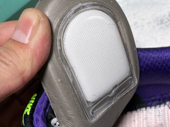 Nike SB Dunk Low Night of Mischief Halloween  BQ6817-006