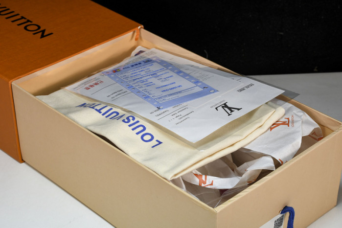 LV SNEAKER LOW FOR-LV16