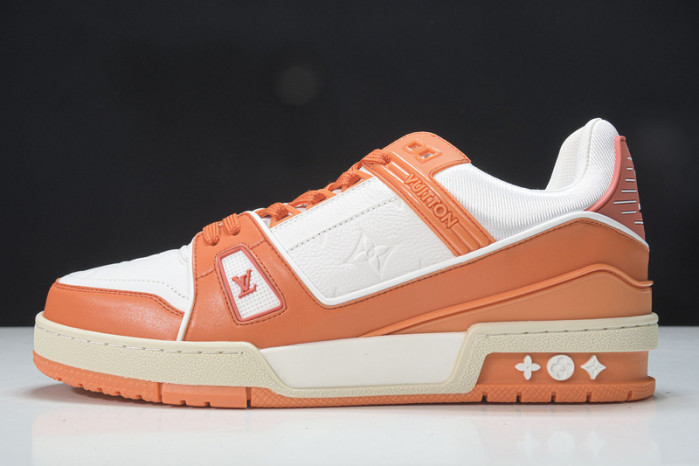 LV SNEAKER LOW YEE-005