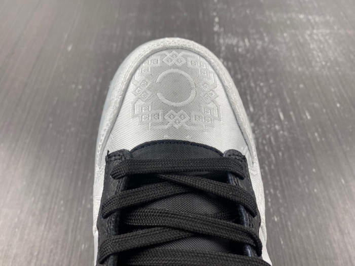 CLOT x fragment x Nike Dunk Low Colorway: White/Black  FN0315-110