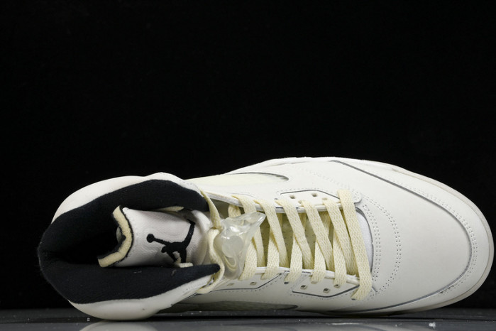Air Jordan 5 Retro "Sail"    FN7405-100