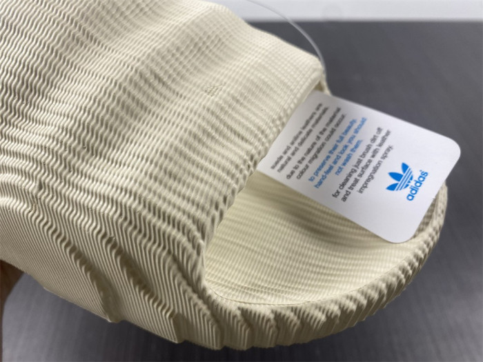 Ad1d*s new colleettion 660211