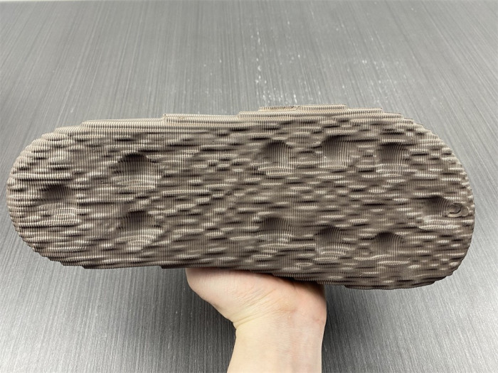 Ad1d*s new colleettion  660208