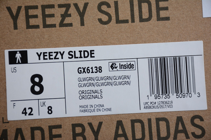 Y**zy slide green  gx6138