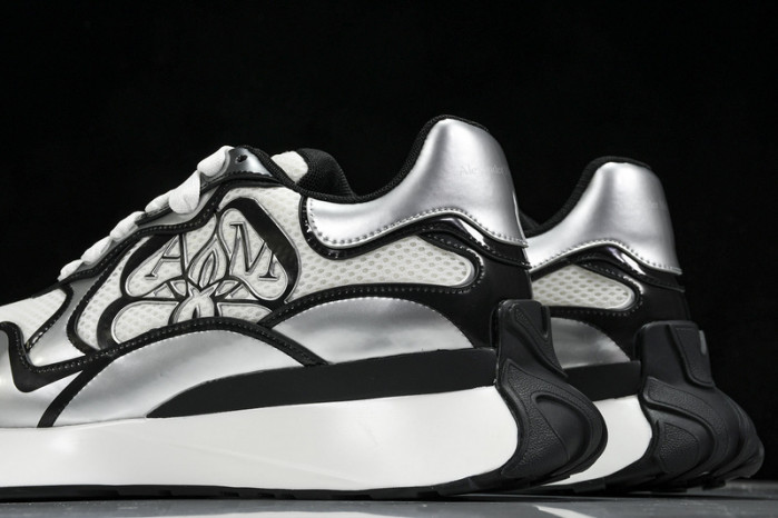 MQ Sprint Runner Sneakers