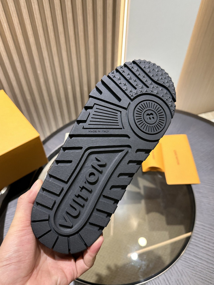 LV SNEAKER LOW FOR-LV43