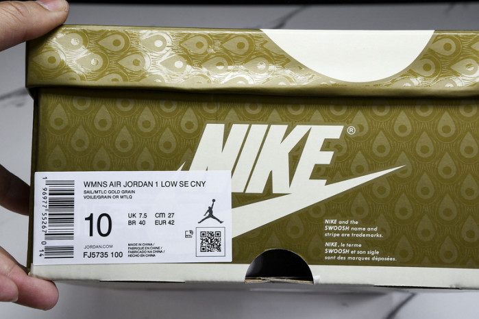 Air Jordan 1 Low OG “Year of the Dragon   FJ5735-100