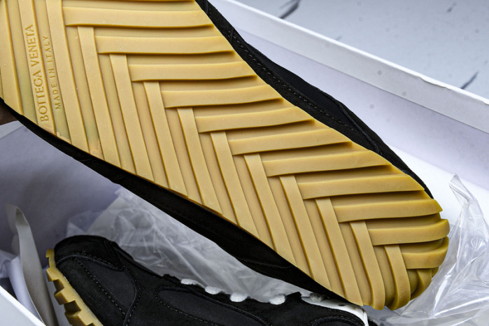 b0tt*ga Ven*ta  sneaker