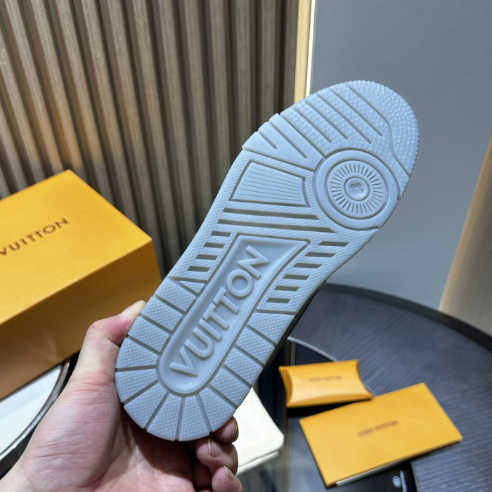 LV SNEAKER TRAINER   FOR-LV323