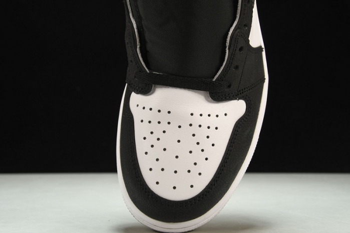 Air Jordan 1 Retro High OG“Bleached Coral”  555088-108