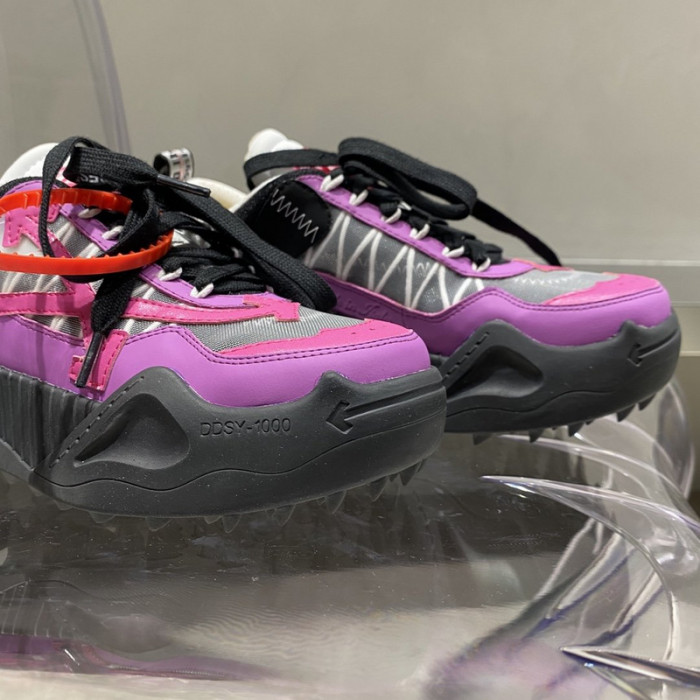 OF C/O ODSY-1000 SNEAKER YEESHOES