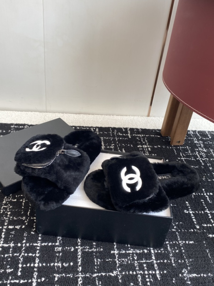 CH*NEL SLIPPERS