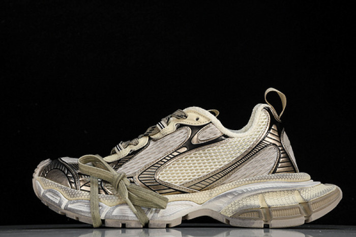 BLCG RUNNER   W1XL5-0185