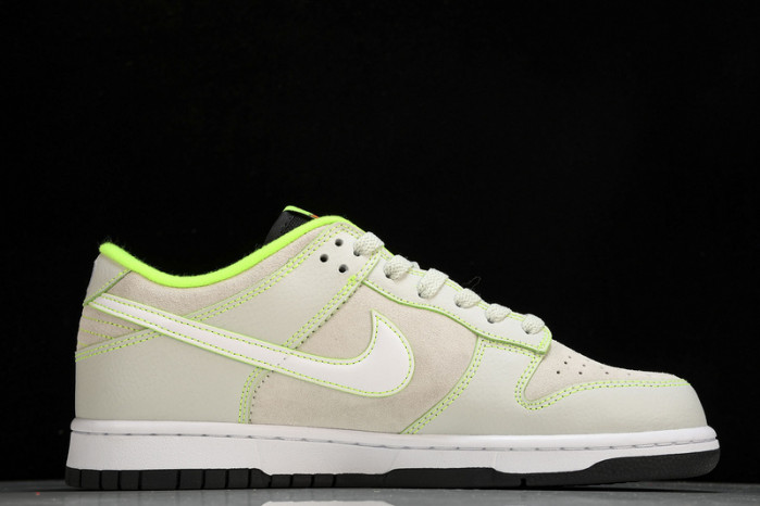 Nike Dunk Low “University of Oregon PE” FQ7260-001