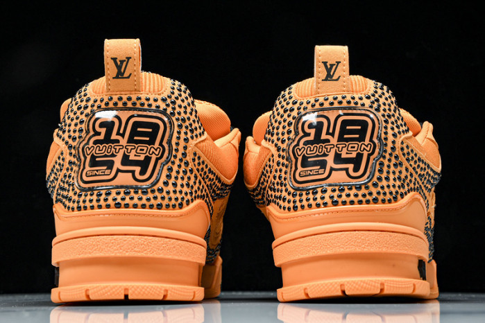 LV SNEAKER LOW FOR-LV121