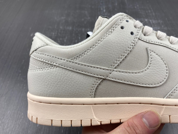 Nike Dunk Low “Light Orewood Brown  DZ2538-100