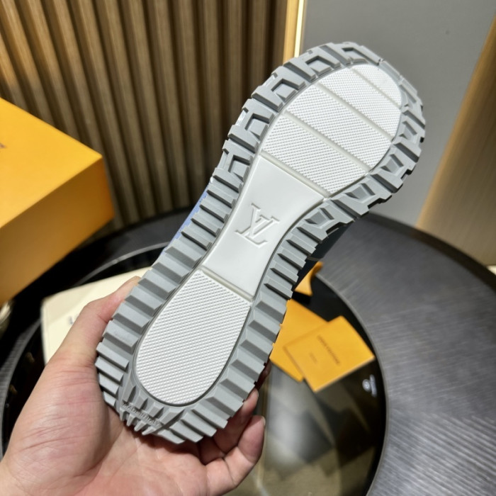 LV SNEAKER Run Away  FOR-LV371
