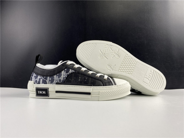 D10R B23 Sneakers Low Top