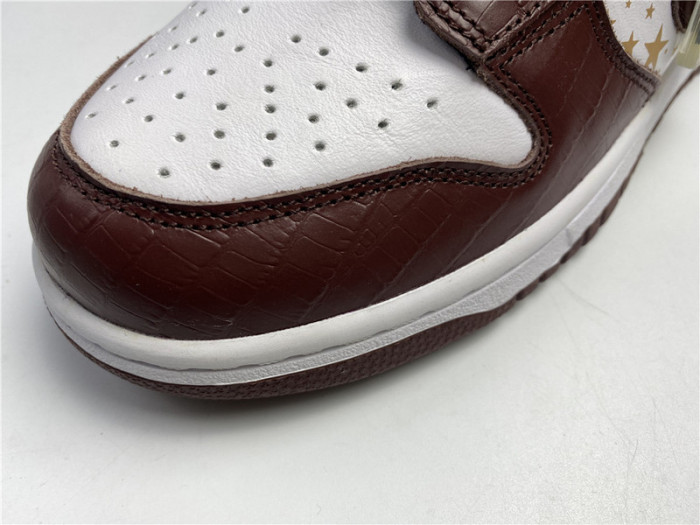 nike sb dunk low Svp*me stars barkroot brown (2021)  dh3228-103