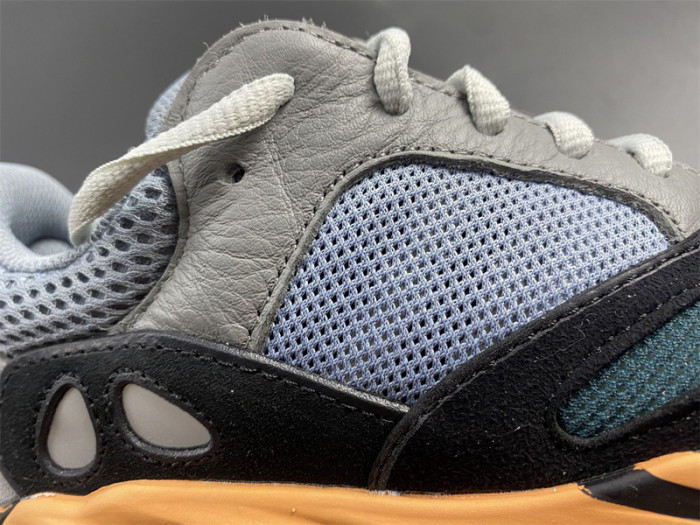 ad1d*s Y**zy boost 700 gw0296