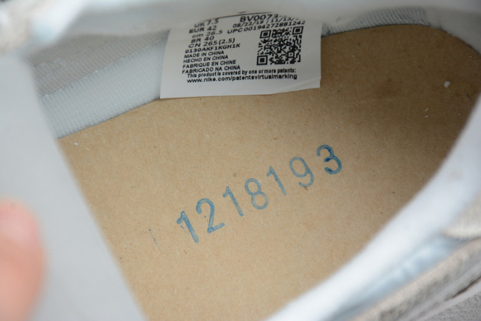 Nike LDV waffle Sacai White BV0073-101