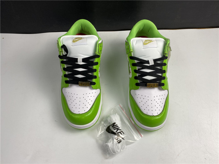 nike sb dunk low Svp*me stars mean green (2021) dh3228-101