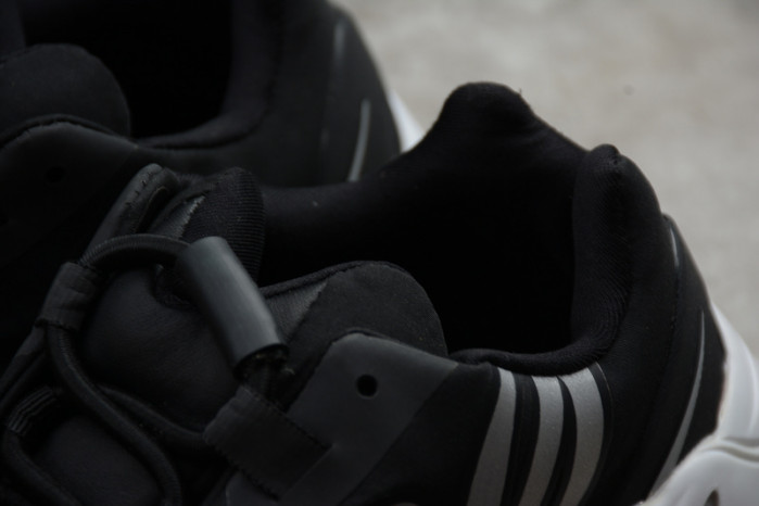 ad1d*s Y**zy boost 700 mnvn black and white  fv4445