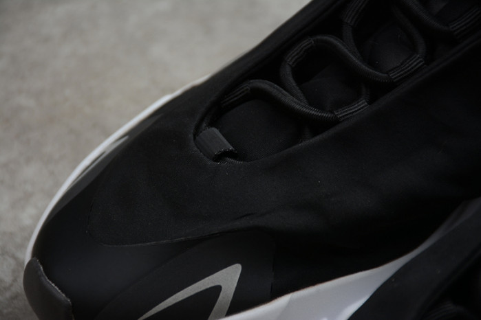 ad1d*s Y**zy boost 700 mnvn black and white  fv4445