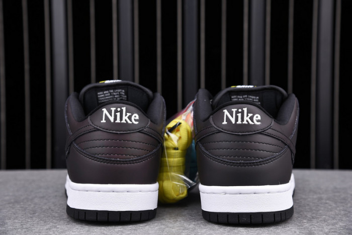 Civilist Nike SB Dunk Low CZ5123-001