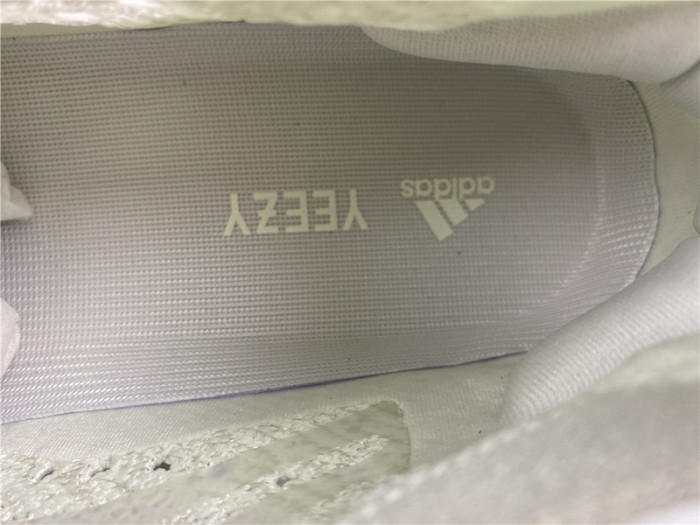 ad1d*s Y**zy boost 380 “calcite” gz8668