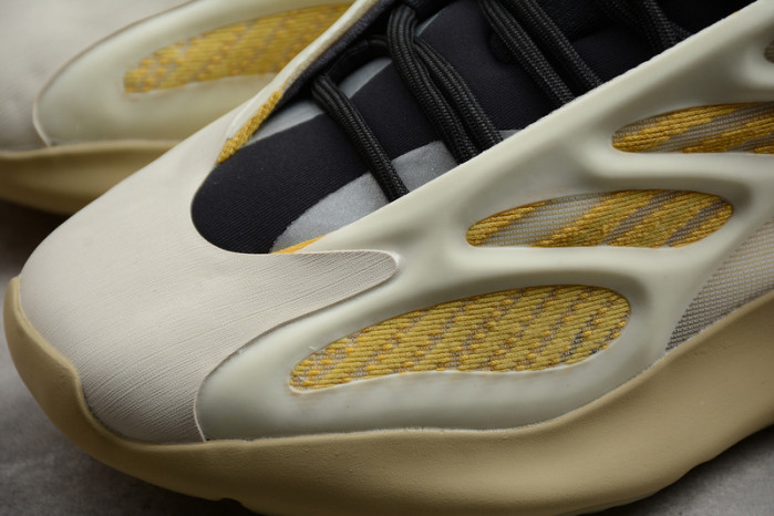 ad1d*s Y**zy 700 v3 “srphym"g54853