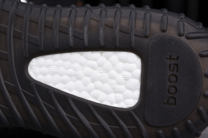 ad1d*s Y**zy boost 350 v2 core black copper by1605