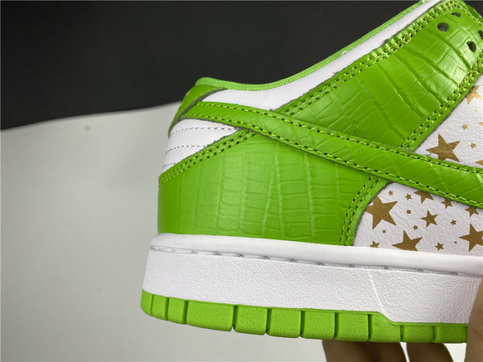nike sb dunk low Svp*me stars mean green (2021) dh3228-101