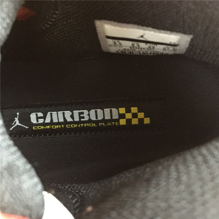 AIR JORDAN 18“ RED SUEDE” AA2494-601